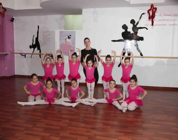 danza-classica-alunne-studio-dance-and-sport